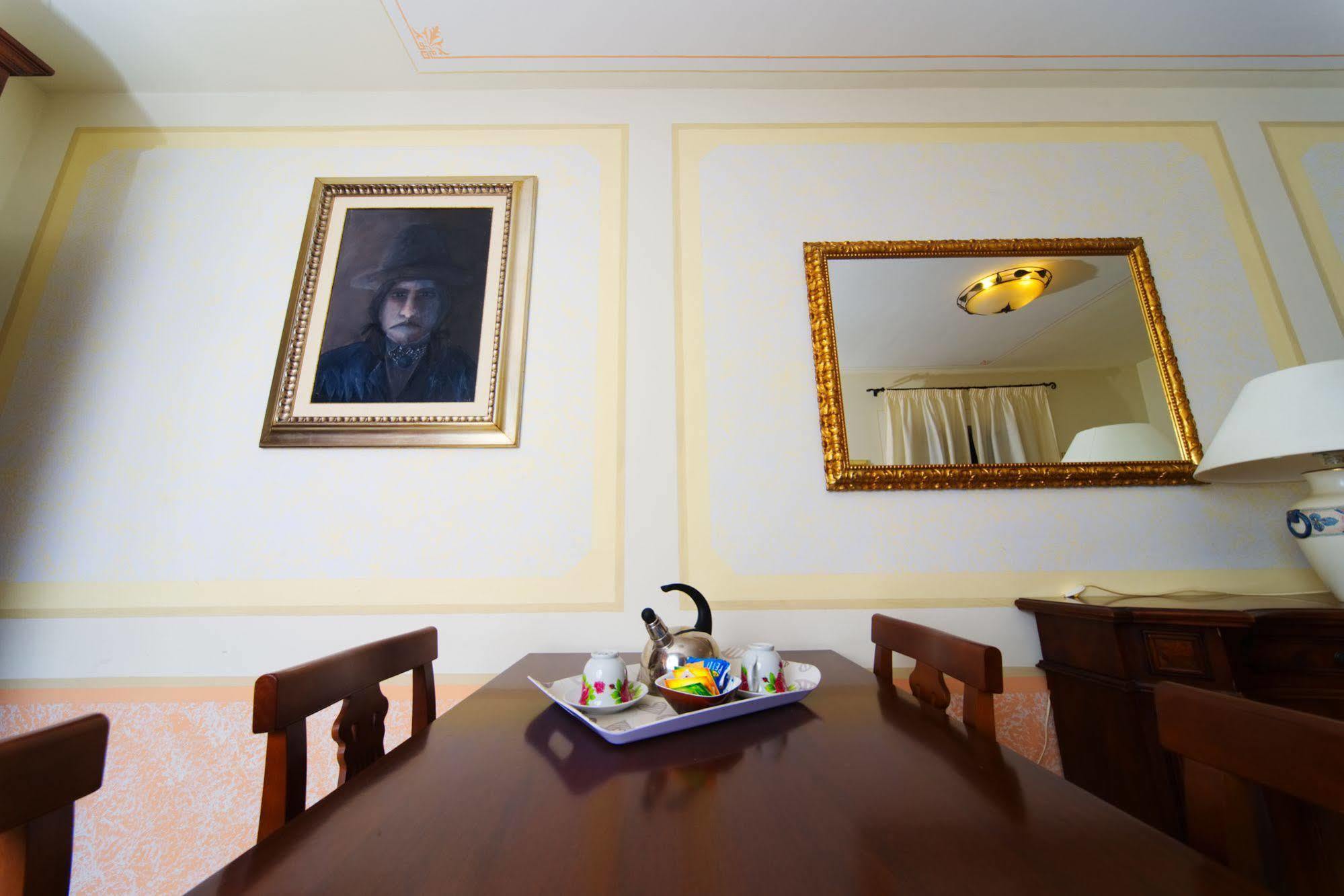 Residenze L'Uncinaia Holiday House Perugia Buitenkant foto