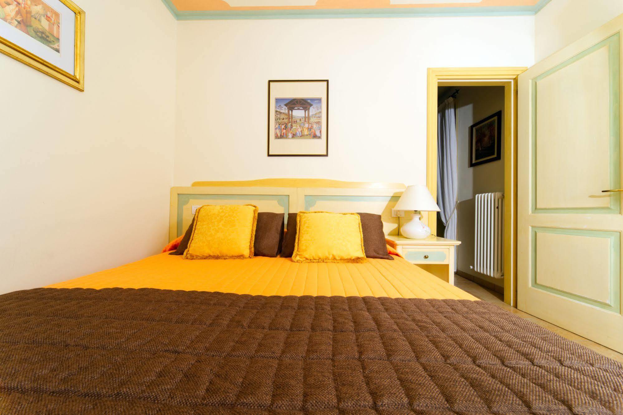 Residenze L'Uncinaia Holiday House Perugia Buitenkant foto