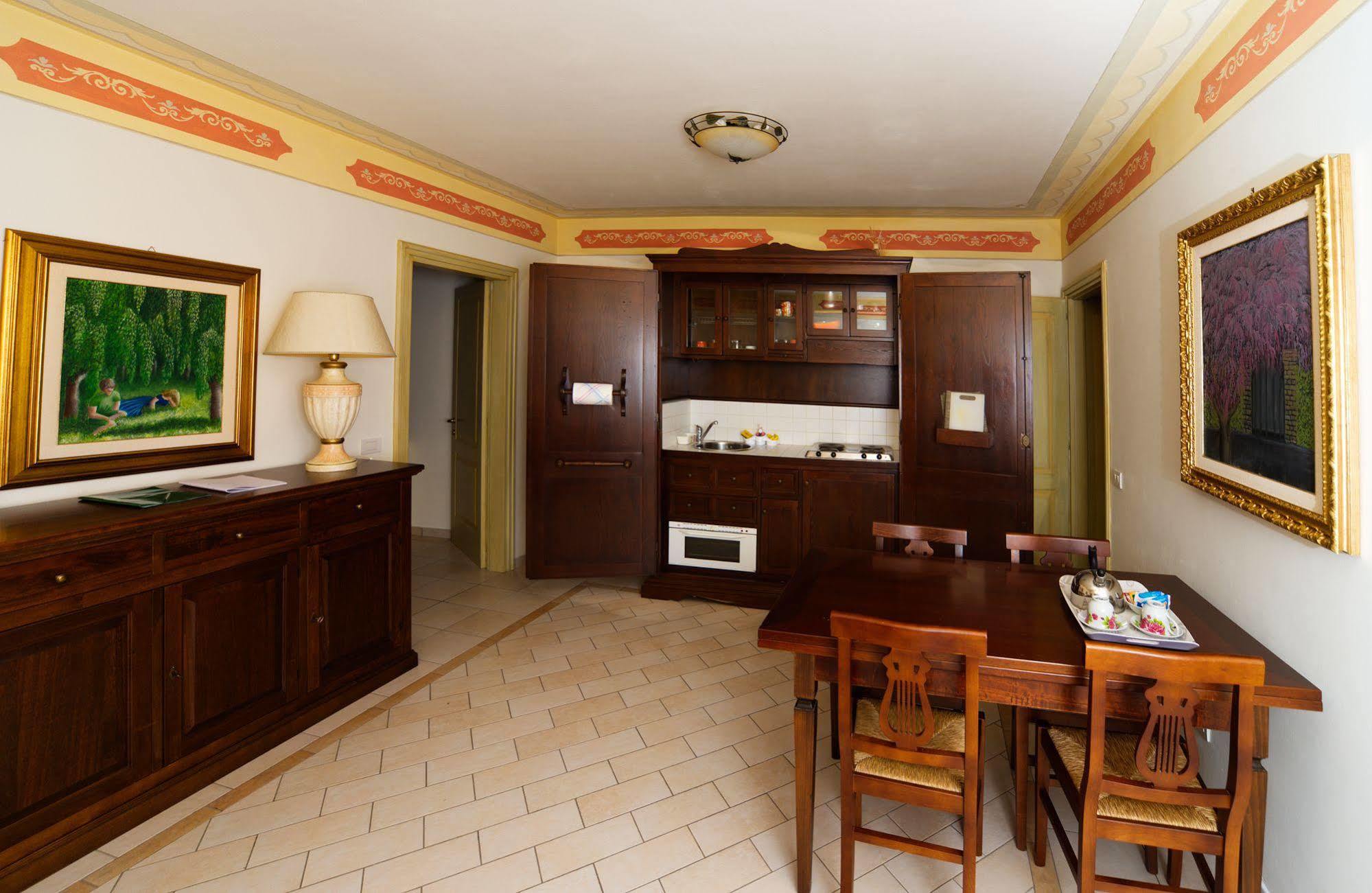 Residenze L'Uncinaia Holiday House Perugia Buitenkant foto